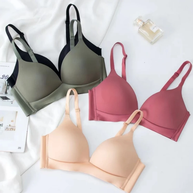 Japoński bezszwowy biustonosz  – Bralette Wireless Soft recenzja i cena